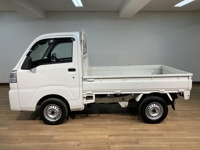ハイゼットトラック スタンダード/AM・FMラジオ/ETC/オートライト 走行4.6万km/AM・FMラジオ/ETC/ハロゲンヘッドライト/オートライト/オートハイビーム/助手席エアバック/コーナーセンサー/マット/バイザー/マニュアルエアコン(14枚目)