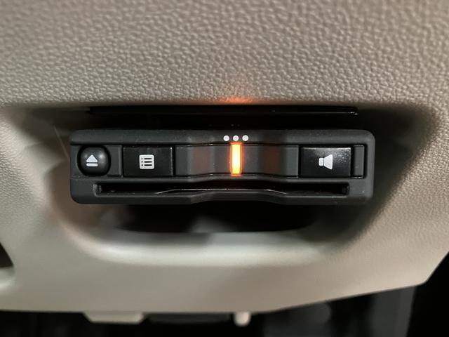 ムーヴ XリミテッドII SAIII ナビ/ETC/バックカメラ ナビ(NMZK-W70D)/Bluetooth/フルセグ/USB/CD/DVD/バックカメラ/ETC/LEDヘッドライト/キーフリー/14インチアルミホイール/オートライト/オートエアコン(11枚目)