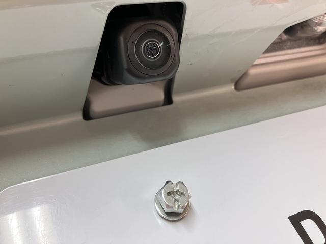 ���o�b�N�����鎞�Ɍ��Â炢������m�F���₷������o�b�N�J�����𑕔����Ă��܂���