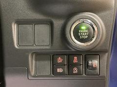 キーを携帯している状態でボタンを押すだけ！エンジンのＯＮ／ＯＦＦが可能です。鍵穴を探したり、キーを差し込まなくていいのでとても便利ですよ♪ 6