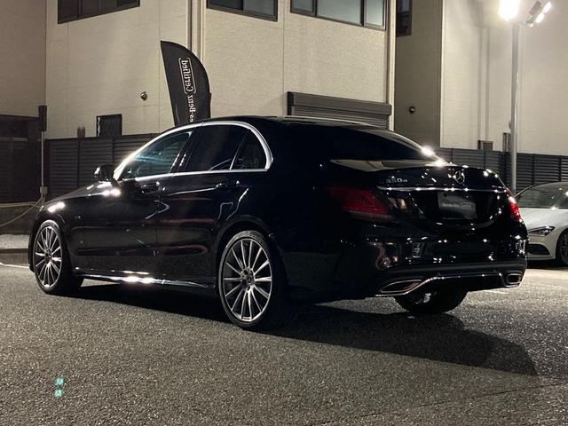 C350eアバンギャルド AMGライン AMGライン AMGスタイリングパッケージ レザーARTICOシート 前席スポーツシート AMGスポーツステアリング ステンレスアクセルブレーキペダルラバースタッド付 パノラミックスライディングルーフ(5枚目)