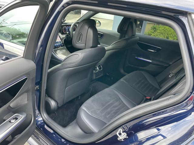 Ｃクラスステーションワゴン Ｃ２００ステーションワゴンアバンギャルドＡＭＧライＰ　ＡＭＧラインパッケージ　ベーシックパッケージ　リア・アクスルステアリング　パノラミックスライディングルーフ　ＰＲＥ－ＳＡＦＥ　フットトランク機能付き　ブートコンフォートパッケージ付　カバンサイトブルー（53枚目）