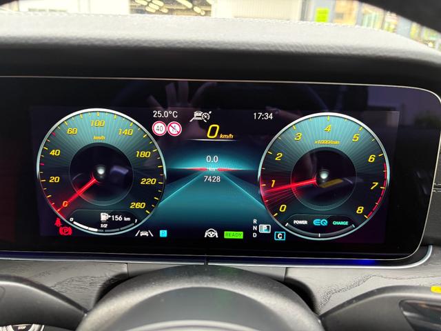 Ｅクラス Ｅ２００　クーペ　スポーツ　レザーパッケージ　オパリスホワイト（18枚目）