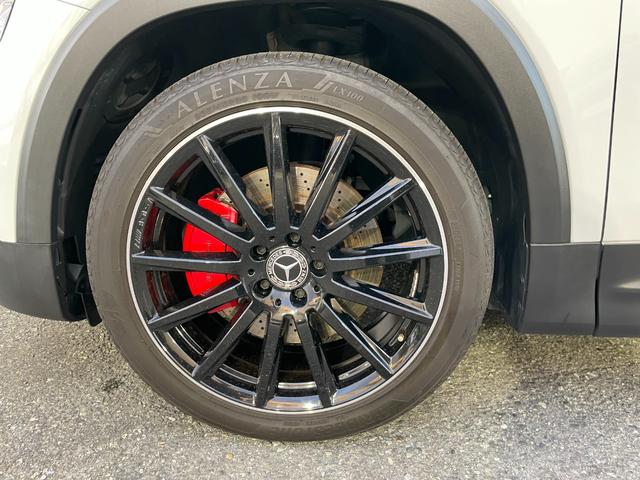 GLB GLB250 4マチック スポーツ AMG20インチマルチスポークアルミホイールブラック デジタルホワイト MP202001(12枚目)