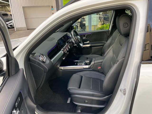 GLB GLB250 4マチック スポーツ AMG20インチマルチスポークアルミホイールブラック デジタルホワイト MP202001(16枚目)