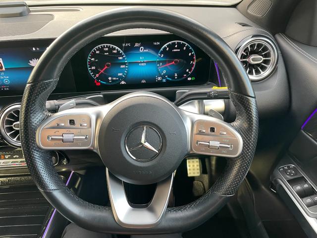 GLB GLB250 4マチック スポーツ AMG20インチマルチスポークアルミホイールブラック デジタルホワイト MP202001(20枚目)