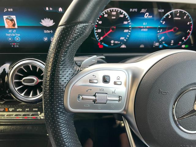 GLB GLB250 4マチック スポーツ AMG20インチマルチスポークアルミホイールブラック デジタルホワイト MP202001(21枚目)