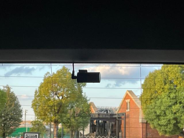 GLB GLB250 4マチック スポーツ AMG20インチマルチスポークアルミホイールブラック デジタルホワイト MP202001(33枚目)