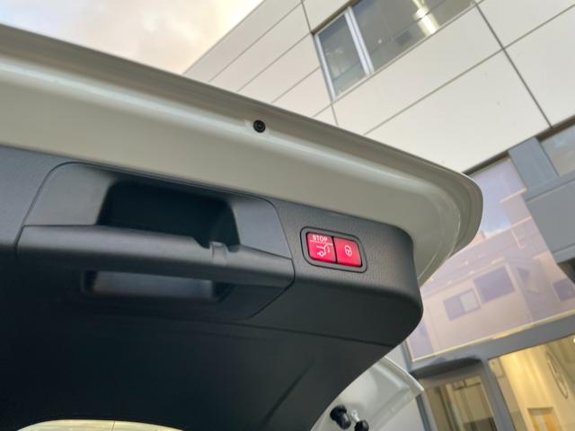 GLB GLB250 4マチック スポーツ AMG20インチマルチスポークアルミホイールブラック デジタルホワイト MP202001(64枚目)