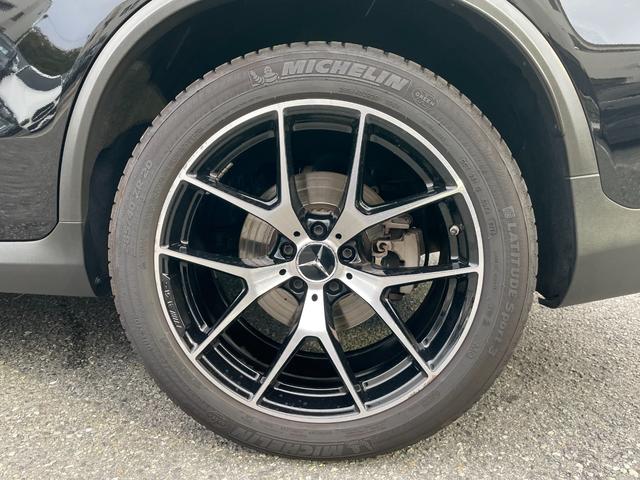 GLC GLC43 4MクーペAMGレザーエクスクルーシブP レザーエクスクルーシブパッケージ パノラミックスライディングルーフ オブシディアンブラック(11枚目)