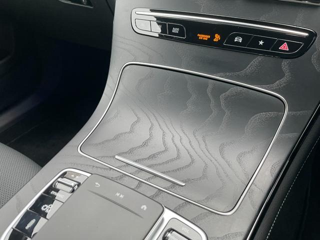 GLC GLC43 4MクーペAMGレザーエクスクルーシブP レザーエクスクルーシブパッケージ パノラミックスライディングルーフ オブシディアンブラック(39枚目)
