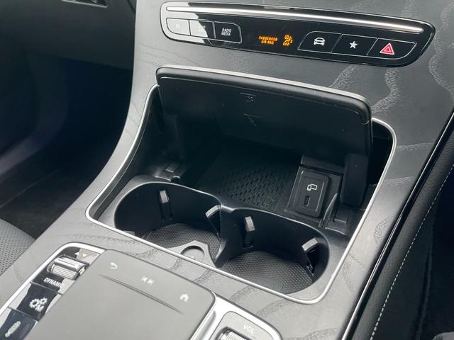 GLC GLC43 4MクーペAMGレザーエクスクルーシブP レザーエクスクルーシブパッケージ パノラミックスライディングルーフ オブシディアンブラック(40枚目)
