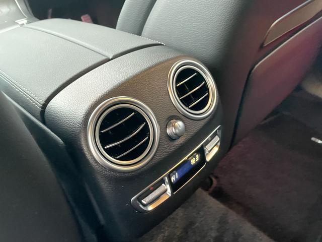 GLC GLC43 4MクーペAMGレザーエクスクルーシブP レザーエクスクルーシブパッケージ パノラミックスライディングルーフ オブシディアンブラック(50枚目)