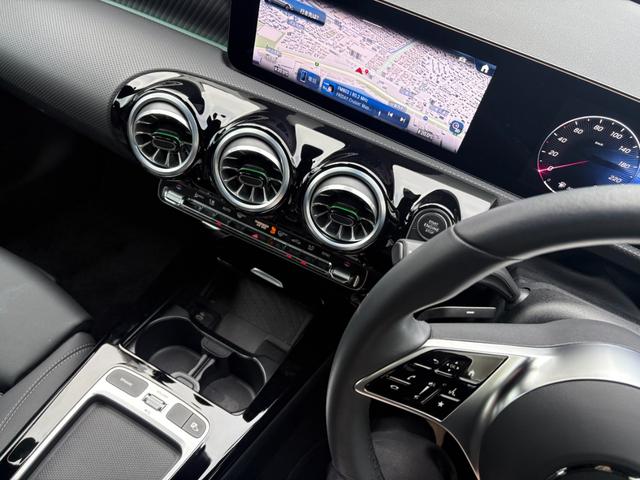 Ａクラス Ａ２００ｄ　コスモスブラック　ＭＰ２０２５０１　認定中古車メーカー保証２年付（33枚目）