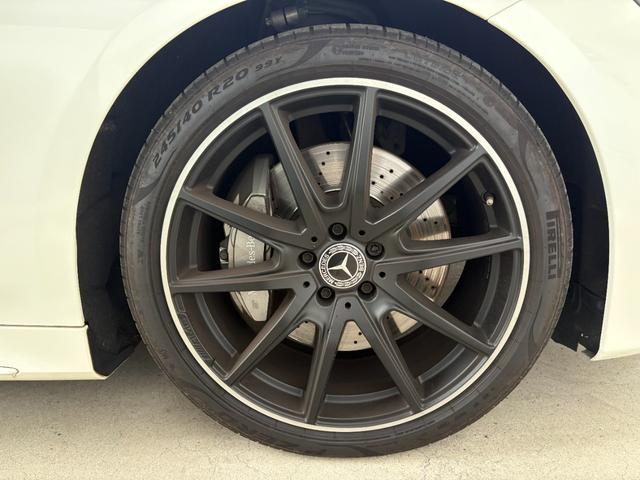 Ｓクラス Ｓ５６０　４マチック　クーペ　ＡＭＧライン　左ＨＤ　レザーエクスクルーシブパッケージ　スワロフスキークリスタルパッケージ　ダイヤモンドホワイト　ＡＭＧライン　認定中古車メーカー保証２年付　車検受渡し（10枚目）