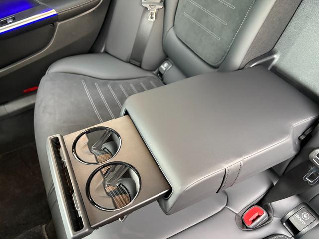Ｃクラスステーションワゴン Ｃ２２０ｄステーションワゴンアバンギルドＡＭＧライＰ　ＡＭＧラインパッケージ　ベーシックパッケージ　セレナイトグレー　ＭＰ２０２４０１（53枚目）