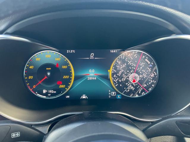 Cクラス C180クーペ スポーツ レザーエクスクルーシブパッケージ ダイヤモンドホワイト 本革クランベリーレッド/ブラック 認定中古車メーカー保証2年付 車検受渡し(19枚目)