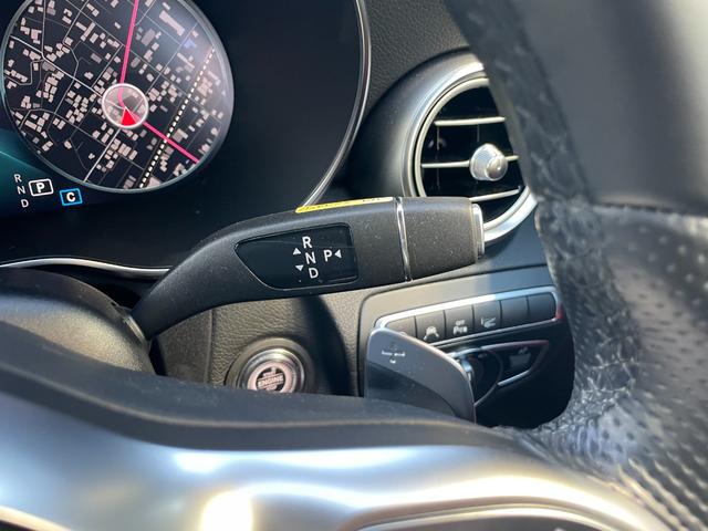 Cクラス C180クーペ スポーツ レザーエクスクルーシブパッケージ ダイヤモンドホワイト 本革クランベリーレッド/ブラック 認定中古車メーカー保証2年付 車検受渡し(23枚目)