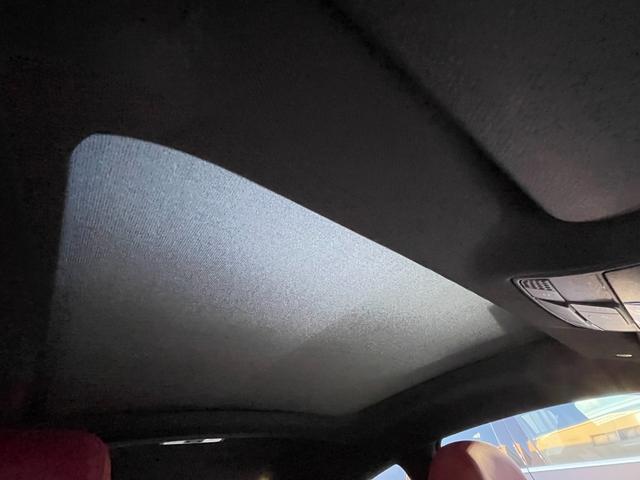 Cクラス C180クーペ スポーツ レザーエクスクルーシブパッケージ ダイヤモンドホワイト 本革クランベリーレッド/ブラック 認定中古車メーカー保証2年付 車検受渡し(31枚目)