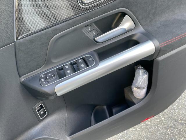 Bクラス B180 AMGラインパッケージ MP202502 AMGライン(29枚目)