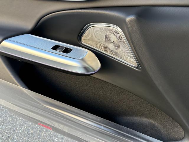 Eクラス E200 アバンギャルド AMGラインパッケージ デジタルインテリア レザーエクスクルーシブパッケージ アドバンスドパッケージ パノラミックスライディングルーフ AMGラインパッケージ MP202401(26枚目)