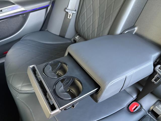 Eクラス E200 アバンギャルド AMGラインパッケージ デジタルインテリア レザーエクスクルーシブパッケージ アドバンスドパッケージ パノラミックスライディングルーフ AMGラインパッケージ MP202401(56枚目)