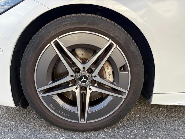 Cクラス C220dアバンギャルド AMGラインパッケージ リア・アクスルステアリング オパリスホワイト パノラミックスライディングルーフ ベーシックパッケージ AMGライン(10枚目)