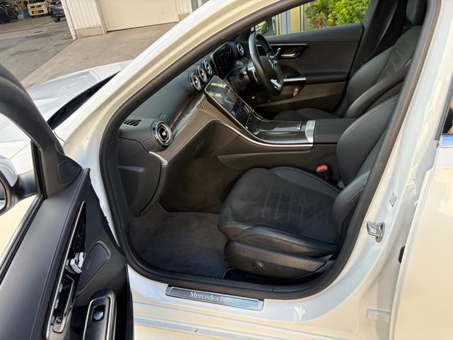 Cクラス C220dアバンギャルド AMGラインパッケージ リア・アクスルステアリング オパリスホワイト パノラミックスライディングルーフ ベーシックパッケージ AMGライン(18枚目)