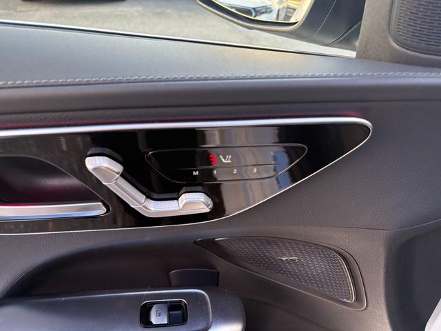 Cクラス C220dアバンギャルド AMGラインパッケージ リア・アクスルステアリング オパリスホワイト パノラミックスライディングルーフ ベーシックパッケージ AMGライン(25枚目)