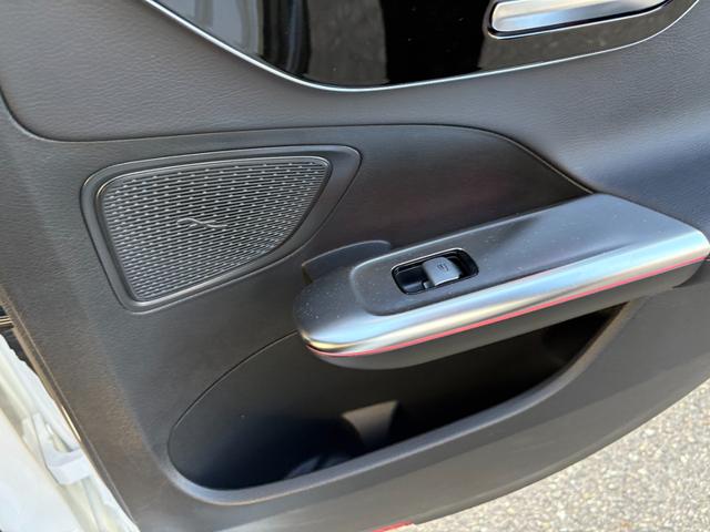 Cクラス C220dアバンギャルド AMGラインパッケージ リア・アクスルステアリング オパリスホワイト パノラミックスライディングルーフ ベーシックパッケージ AMGライン(55枚目)