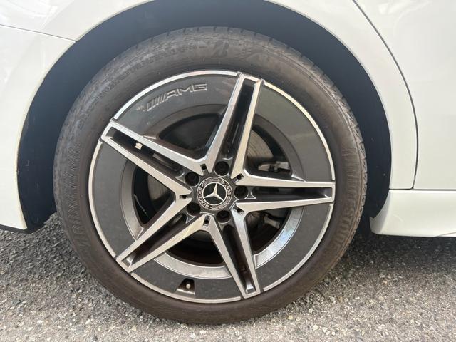 Cクラス C180アバンギャルド AMGライン オパリスホワイト パノラミックスライディングルーフ ベーシックパッケージ AMGラインパッケージ MP202301(12枚目)