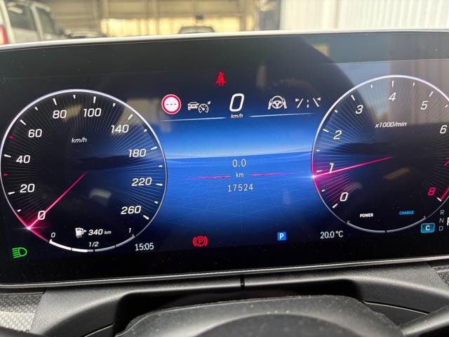 Cクラス C180アバンギャルド AMGライン オパリスホワイト パノラミックスライディングルーフ ベーシックパッケージ AMGラインパッケージ MP202301(19枚目)