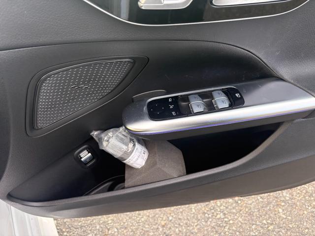 Cクラス C180アバンギャルド AMGライン オパリスホワイト パノラミックスライディングルーフ ベーシックパッケージ AMGラインパッケージ MP202301(29枚目)