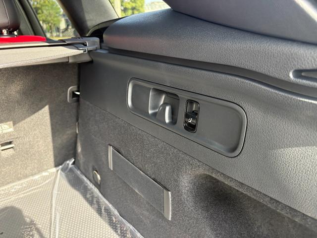 ☆残価設定ローン対応可能☆詳しくは営業スタッフまでご連絡下さいませ☆正規ディーラーメルセデス・ベンツ北大阪サーティファイドカーセンター０１２０−８３８−０３８まで