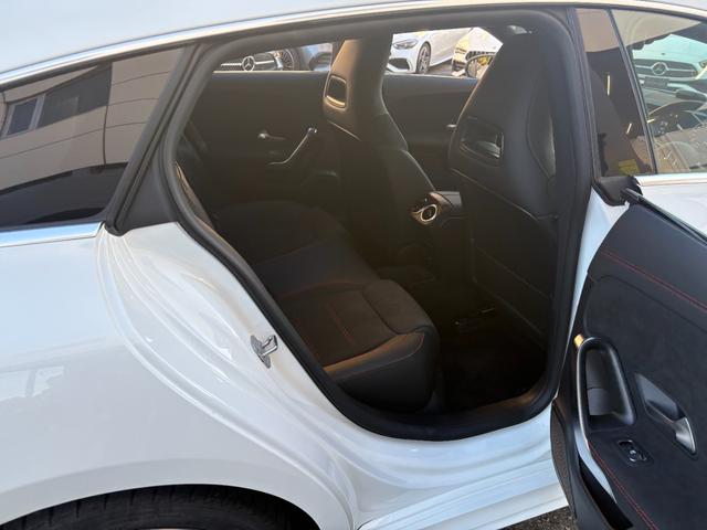 CLAクラス シューティングブレーク CLA200d シューティングブレークAMGラインP AMGラインパッケージ MP202502(50枚目)