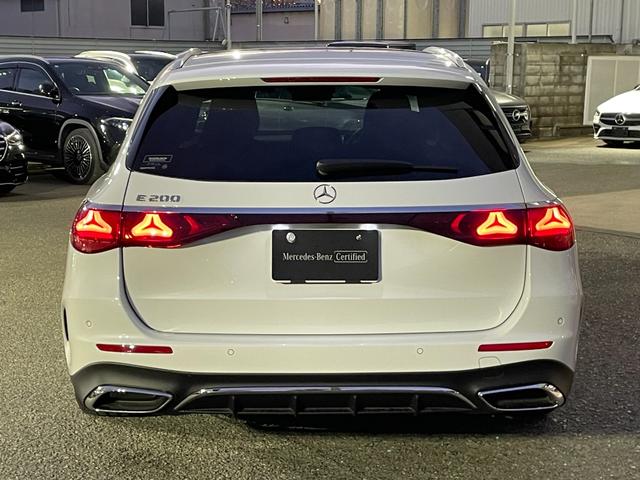 Ｅクラスステーションワゴン Ｅ２００　ステーションワゴン　ＡＭＧラインパッケージ　パノラミックスライディングルーフ　アドバンスドパッケージ　ＡＭＧラインパッケージ　オパリスホワイト　ＭＰ２０２５０１（5枚目）