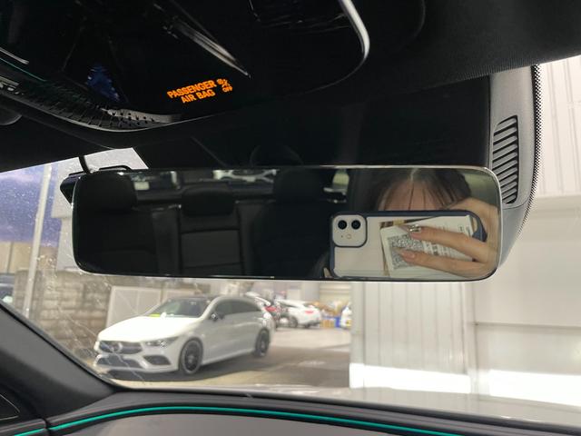 Ｅクラスステーションワゴン Ｅ２００　ステーションワゴン　ＡＭＧラインパッケージ　パノラミックスライディングルーフ　アドバンスドパッケージ　ＡＭＧラインパッケージ　オパリスホワイト　ＭＰ２０２５０１（33枚目）