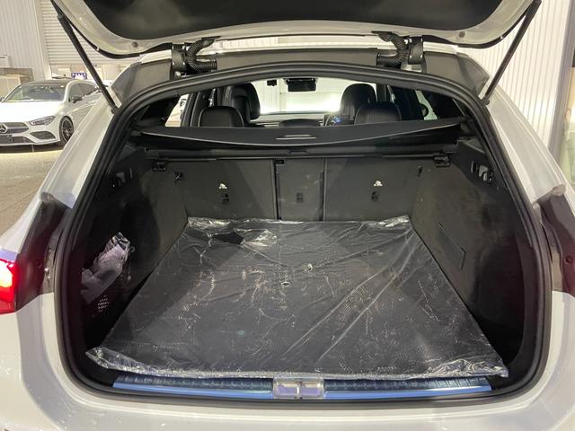 Ｅクラスステーションワゴン Ｅ２００　ステーションワゴン　ＡＭＧラインパッケージ　パノラミックスライディングルーフ　アドバンスドパッケージ　ＡＭＧラインパッケージ　オパリスホワイト　ＭＰ２０２５０１（64枚目）