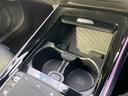 GLB250 4マチック スポーツ AMG20インチマルチスポークアルミホイールブラック デジタルホワイト MP202001(43枚目)