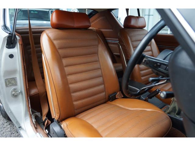 スカイライン 　２０００ＧＴ　ワンオーナー車　内装フルオリジナル　５速Ｍ／Ｔ　ブラウン内装　純正カセットステレオ　　実走行６万ＫＭ台　記録簿有り　　禁煙車（26枚目）