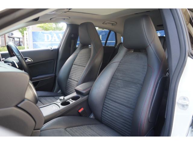 ＣＬＡクラス シューティングブレーク ＣＬＡ１８０　シューティングブレーク　ＡＭＧスタイル　正規ディーラー車　純正１８インチＡＷ　パノラミックスライディングルーフ　ＬＥＤヘッドライト　ハーフレザーシート　アップルカープレイ対応　アンドロイドオート対応　メモリ付パワーシート　パワーテールゲート（13枚目）