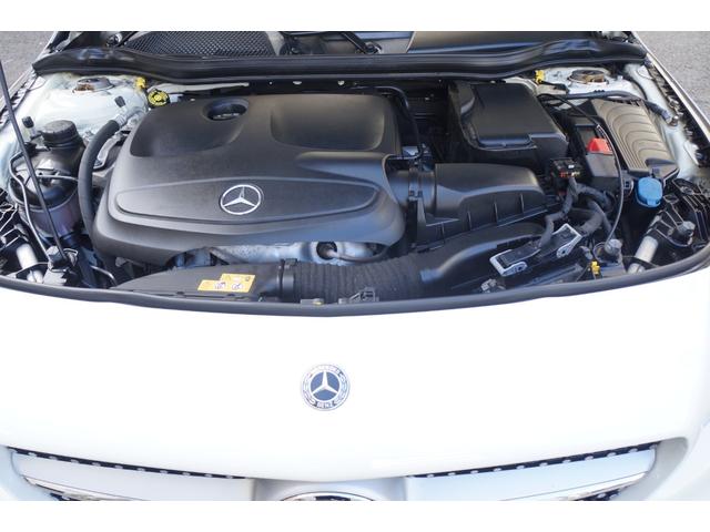ＣＬＡクラス シューティングブレーク ＣＬＡ１８０　シューティングブレーク　ＡＭＧスタイル　正規ディーラー車　純正１８インチＡＷ　パノラミックスライディングルーフ　ＬＥＤヘッドライト　ハーフレザーシート　アップルカープレイ対応　アンドロイドオート対応　メモリ付パワーシート　パワーテールゲート（16枚目）