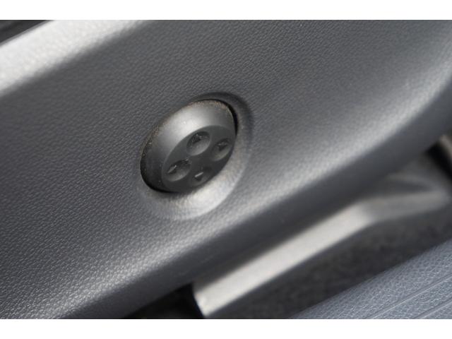 ＣＬＡクラス シューティングブレーク ＣＬＡ１８０　シューティングブレーク　ＡＭＧスタイル　正規ディーラー車　純正１８インチＡＷ　パノラミックスライディングルーフ　ＬＥＤヘッドライト　ハーフレザーシート　アップルカープレイ対応　アンドロイドオート対応　メモリ付パワーシート　パワーテールゲート（28枚目）