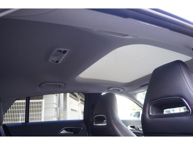 ＣＬＡクラス シューティングブレーク ＣＬＡ１８０　シューティングブレーク　ＡＭＧスタイル　正規ディーラー車　純正１８インチＡＷ　パノラミックスライディングルーフ　ＬＥＤヘッドライト　ハーフレザーシート　アップルカープレイ対応　アンドロイドオート対応　メモリ付パワーシート　パワーテールゲート（47枚目）