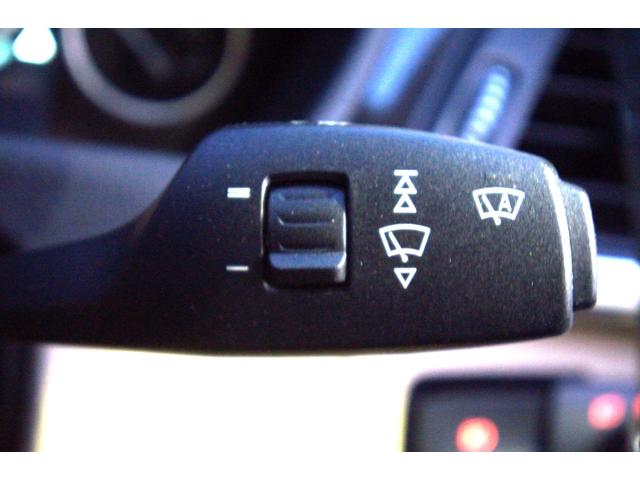 ４シリーズ ４２０ｉグランクーペ　ラグジュアリー　正規Ｄ車　キセノン　ＨＤＤｉＤＲＩＶＥナビ　Ｂカメラ　コンフォートアクセス　ハンズフリー機能付電動トランク　キーレスゴー　ベージュ革シート　シートヒーター　ＡＣＣ　ＰＣＳ　ＬＫＡ　ミラー内蔵型ＥＴＣ（33枚目）