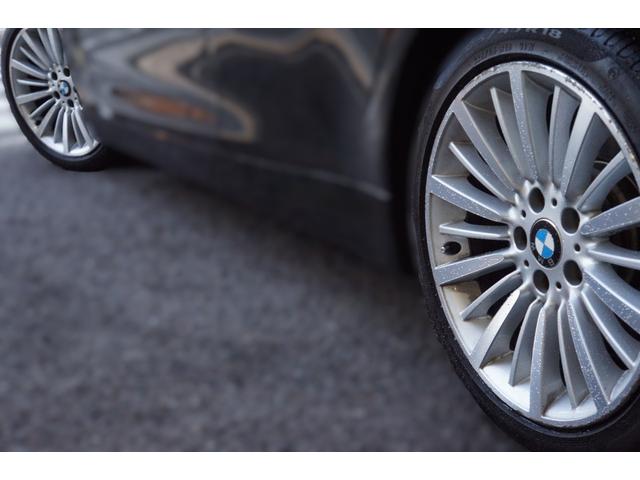 ４シリーズ ４２０ｉグランクーペ　ラグジュアリー　正規Ｄ車　キセノン　ＨＤＤｉＤＲＩＶＥナビ　Ｂカメラ　コンフォートアクセス　ハンズフリー機能付電動トランク　キーレスゴー　ベージュ革シート　シートヒーター　ＡＣＣ　ＰＣＳ　ＬＫＡ　ミラー内蔵型ＥＴＣ（60枚目）