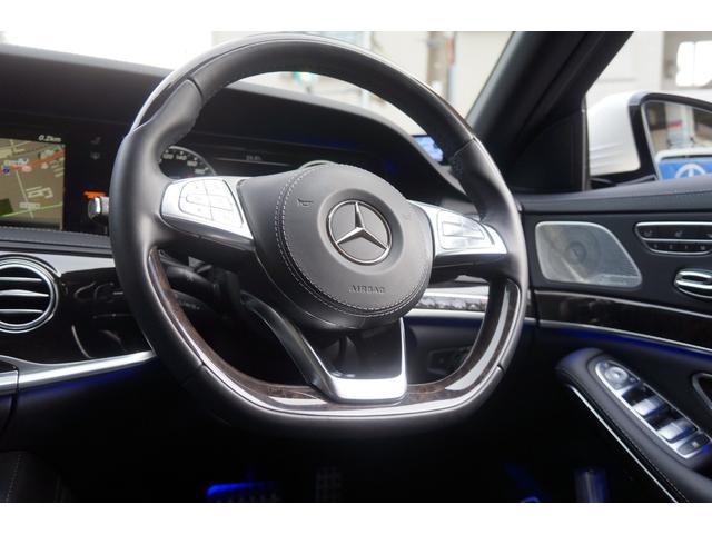 Ｓクラス Ｓ５５０ロング　正規Ｄ車　ＡＭＧライン　ＬＥＤ　ＨＤＤナビ地Ｄ　３６０°カメラ　黒革シート＋Ａ／Ｃ　ＨＵＤ　ＳＲ　ハンズフリー電動トランク　ソフトクローズ　ＡＣＣ　ディストロ＋　ＢＳＭ　ＬＫＡ　ＲＣＰＡ　ブルメスター（10枚目）