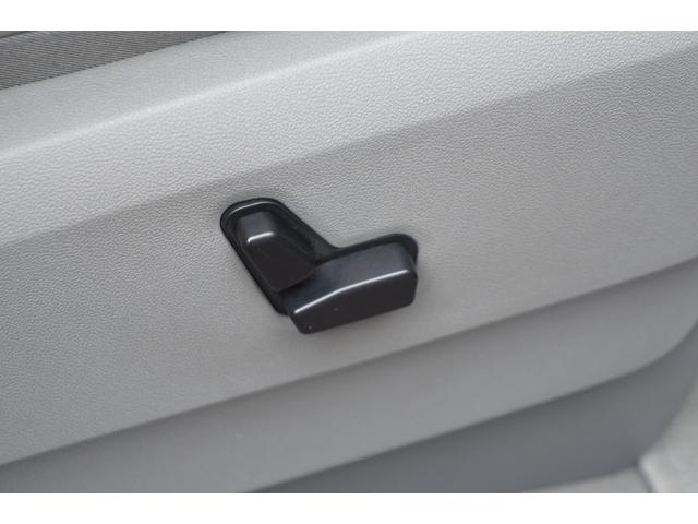 ルータン ＳＥＬ　ＰＲＥＭＩＵＭ　ＨＩＤ　カロッツェリアＨＤＤナビ　地デジ　リア両側電動スライドドア　チルト＆スライディングサンルーフ　電動リアゲート　電動格納３列目シート　キーレス　ＢＳＭ　オートクルーズコントロール（31枚目）