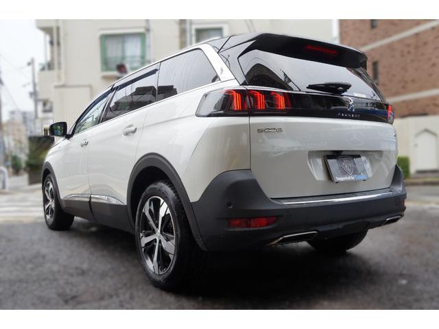 PEUGEOT 5008 GT BLUE HDI