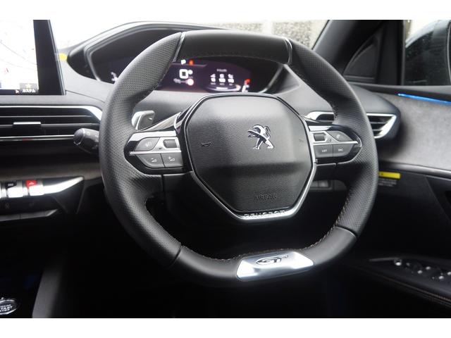 PEUGEOT 5008 GT BLUE HDI